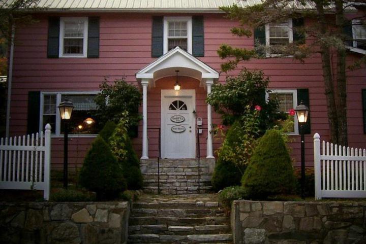 The Banner Elk Inn B&B Екстериор снимка